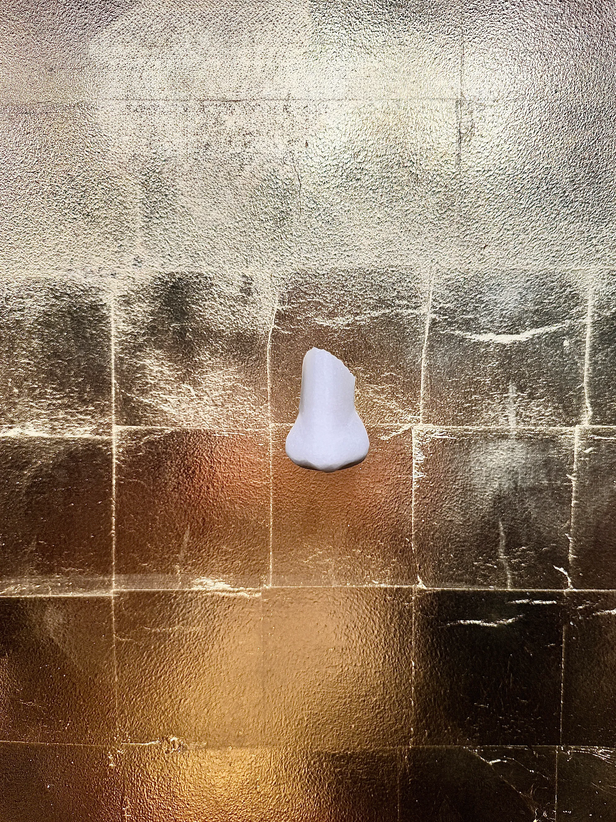 About 2 Inches Long — Installation View — Institut Du Monde Arabe Paris