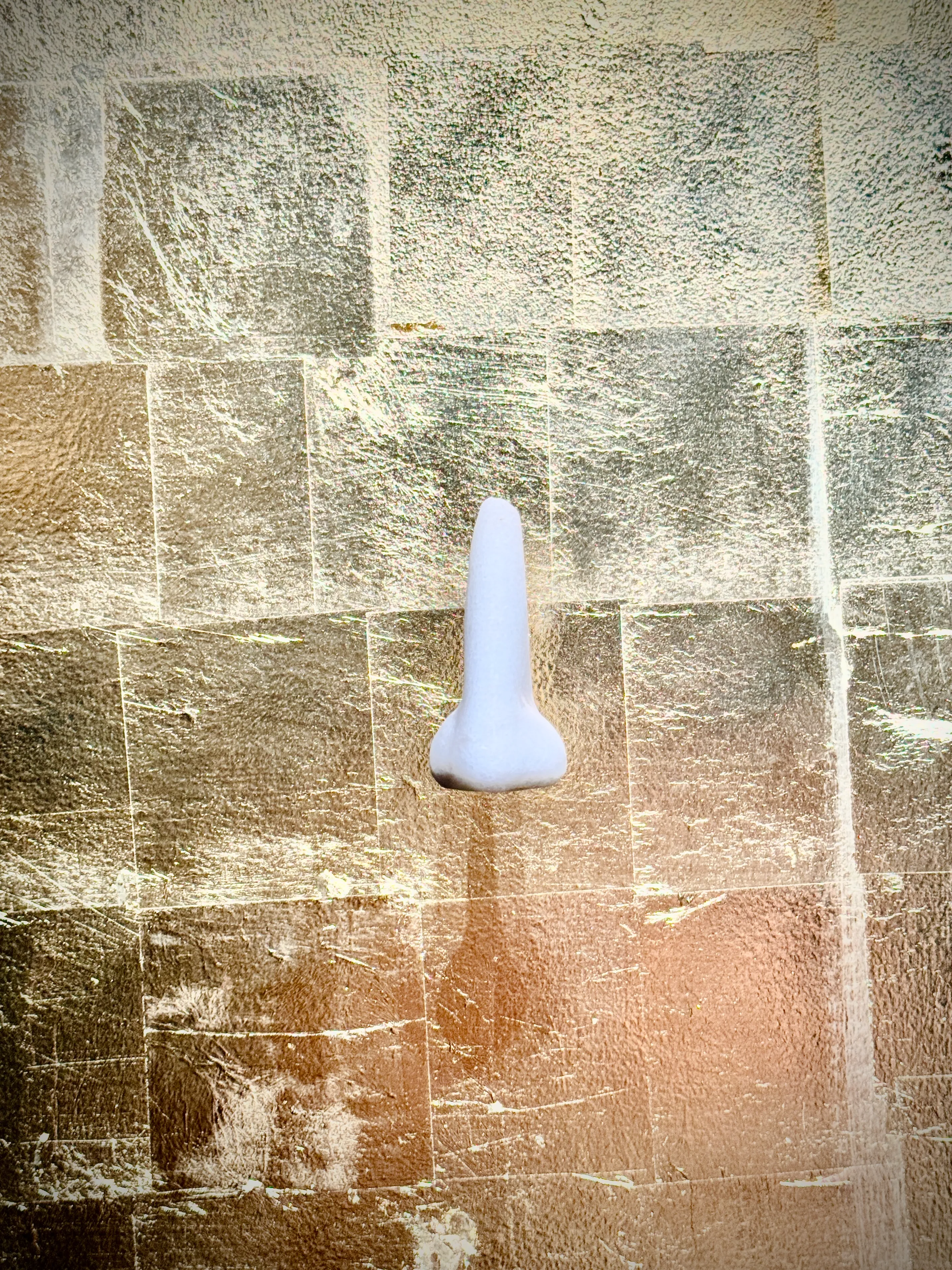 About 2 Inches Long — Installation View — Institut Du Monde Arabe Paris