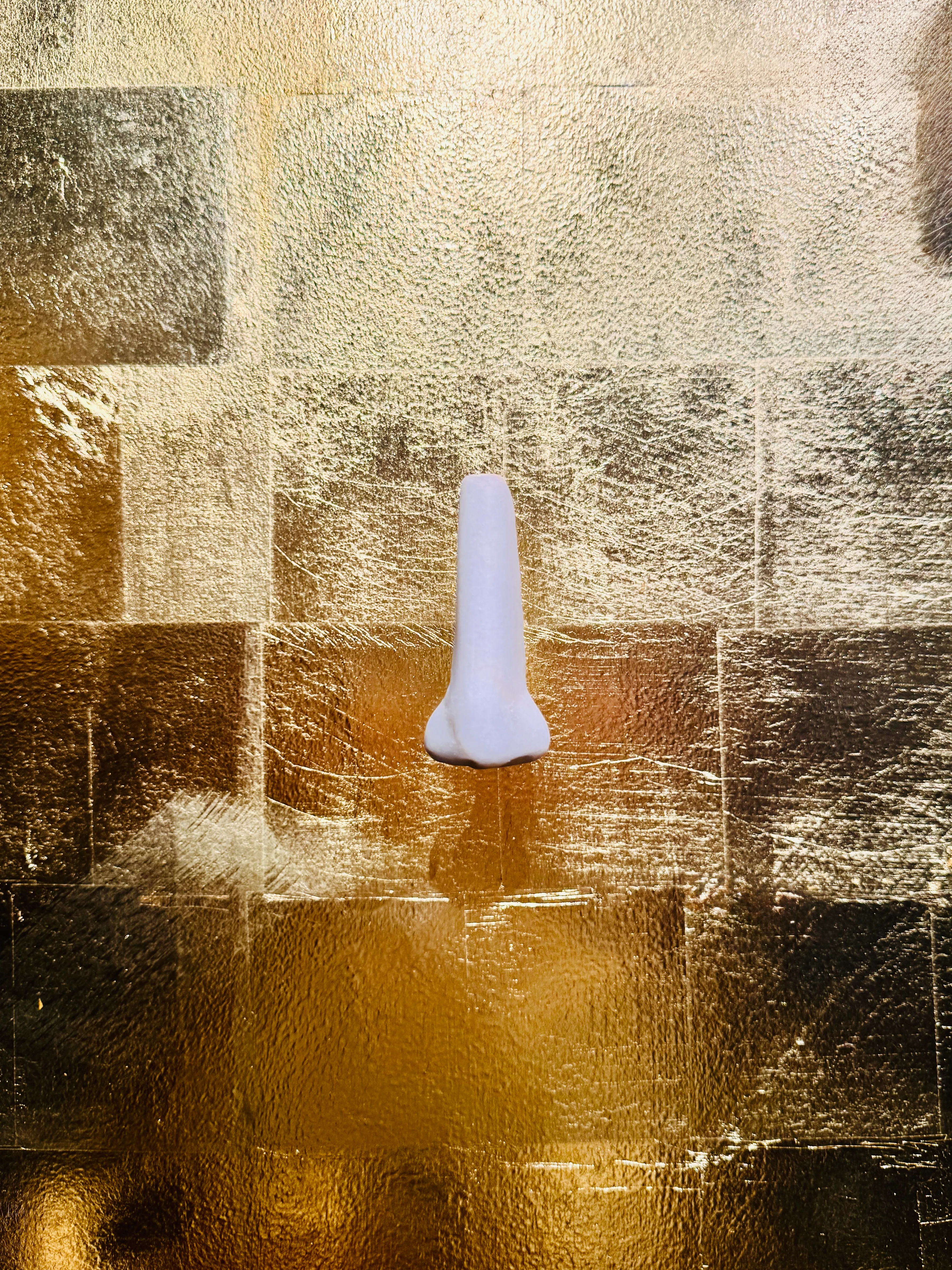 About 2 Inches Long — Installation View — Institut Du Monde Arabe Paris