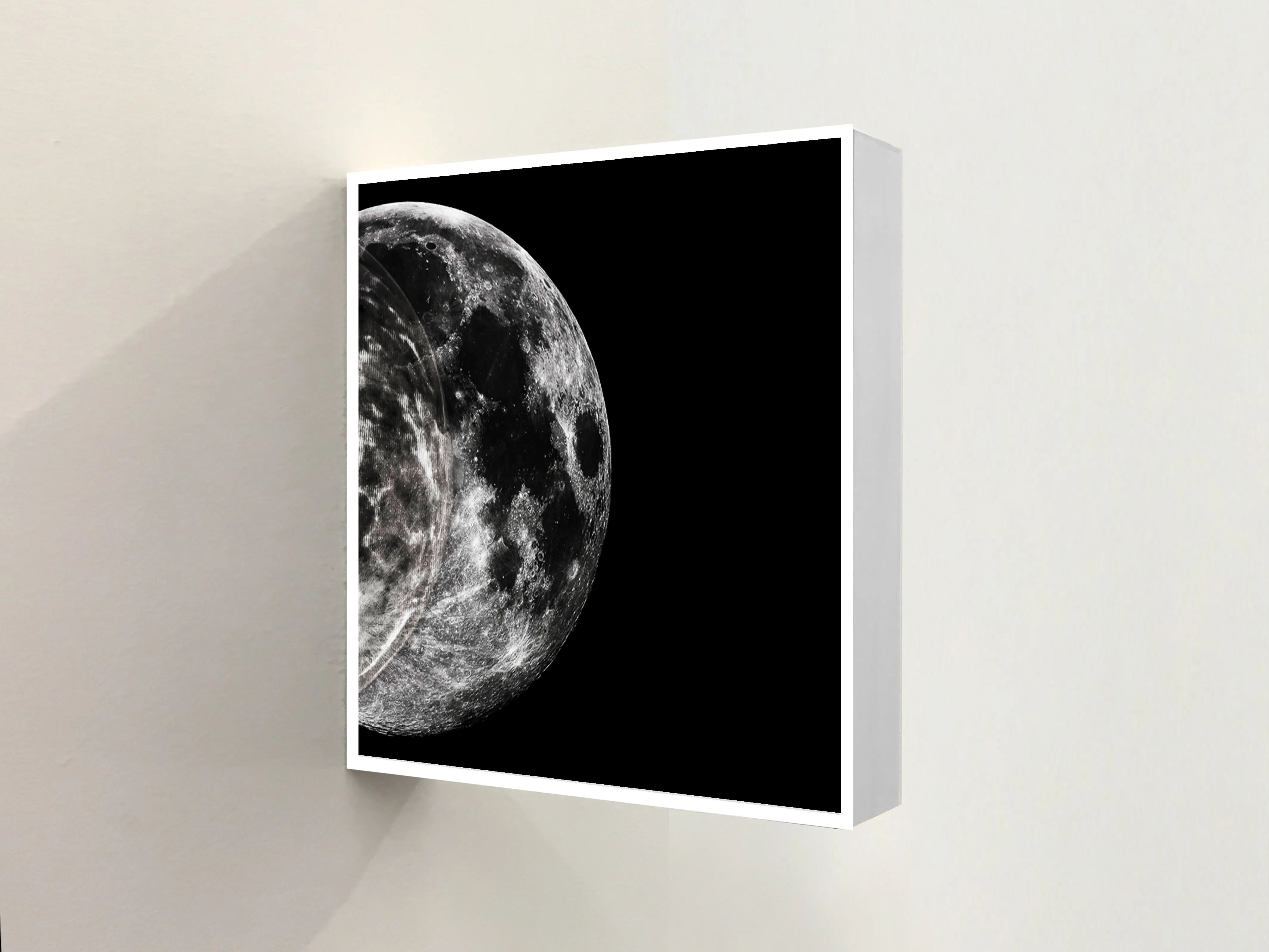 Femmes Des Annees Eclipse — Artwork 03 — 02.