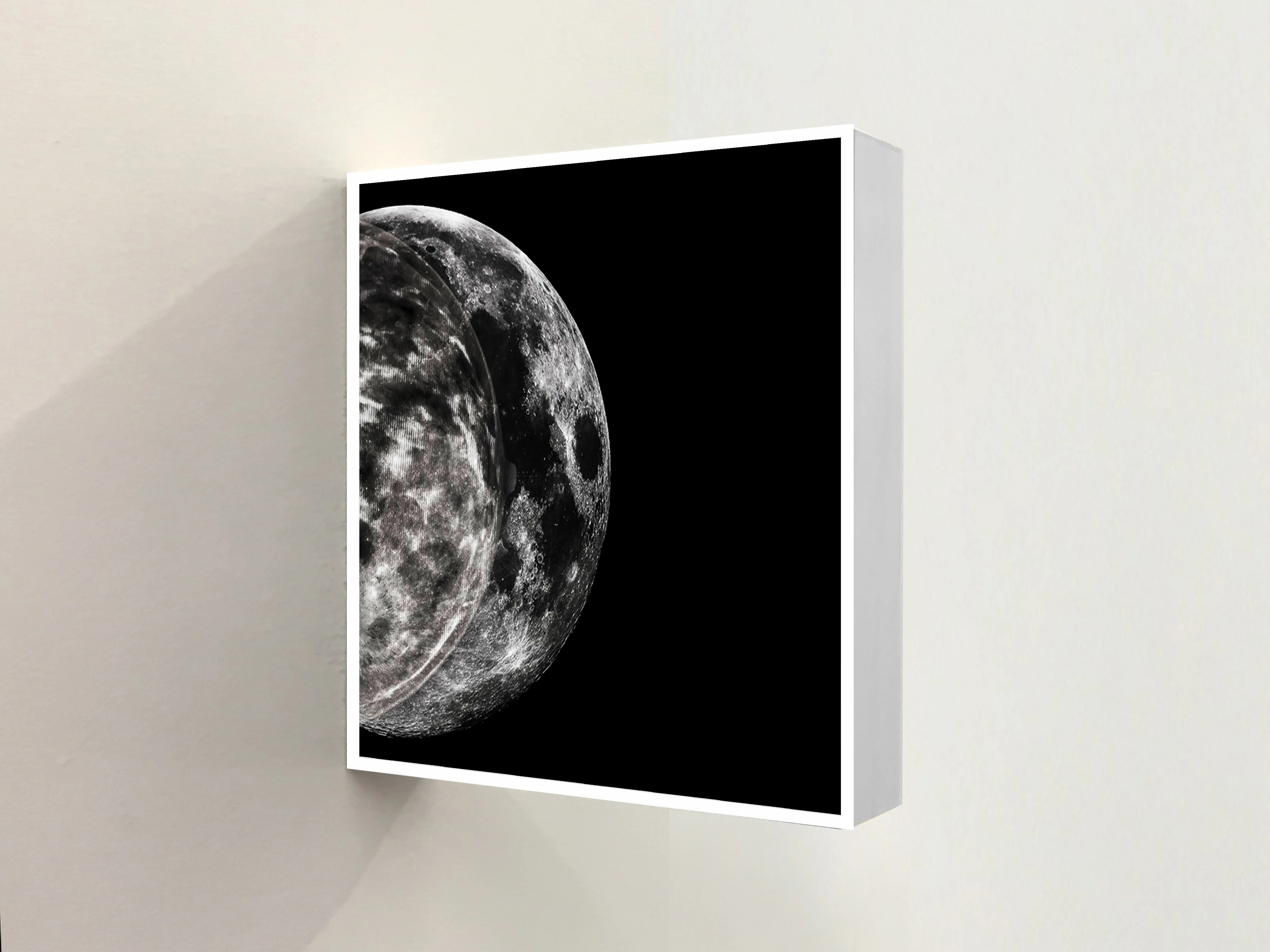 Femmes Des Annees Eclipse — Artwork 04