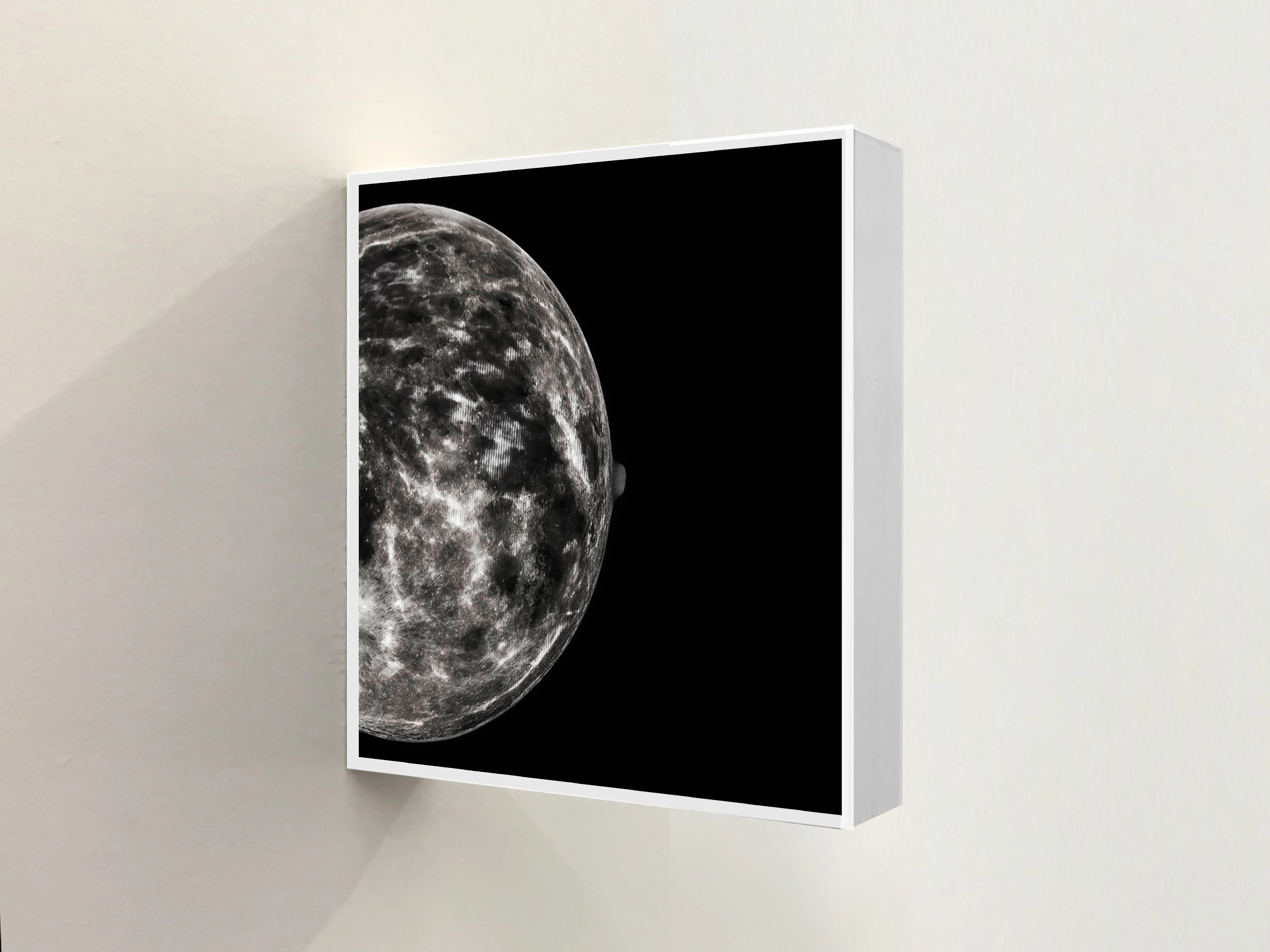 Femmes Des Annees Eclipse — Artwork 06