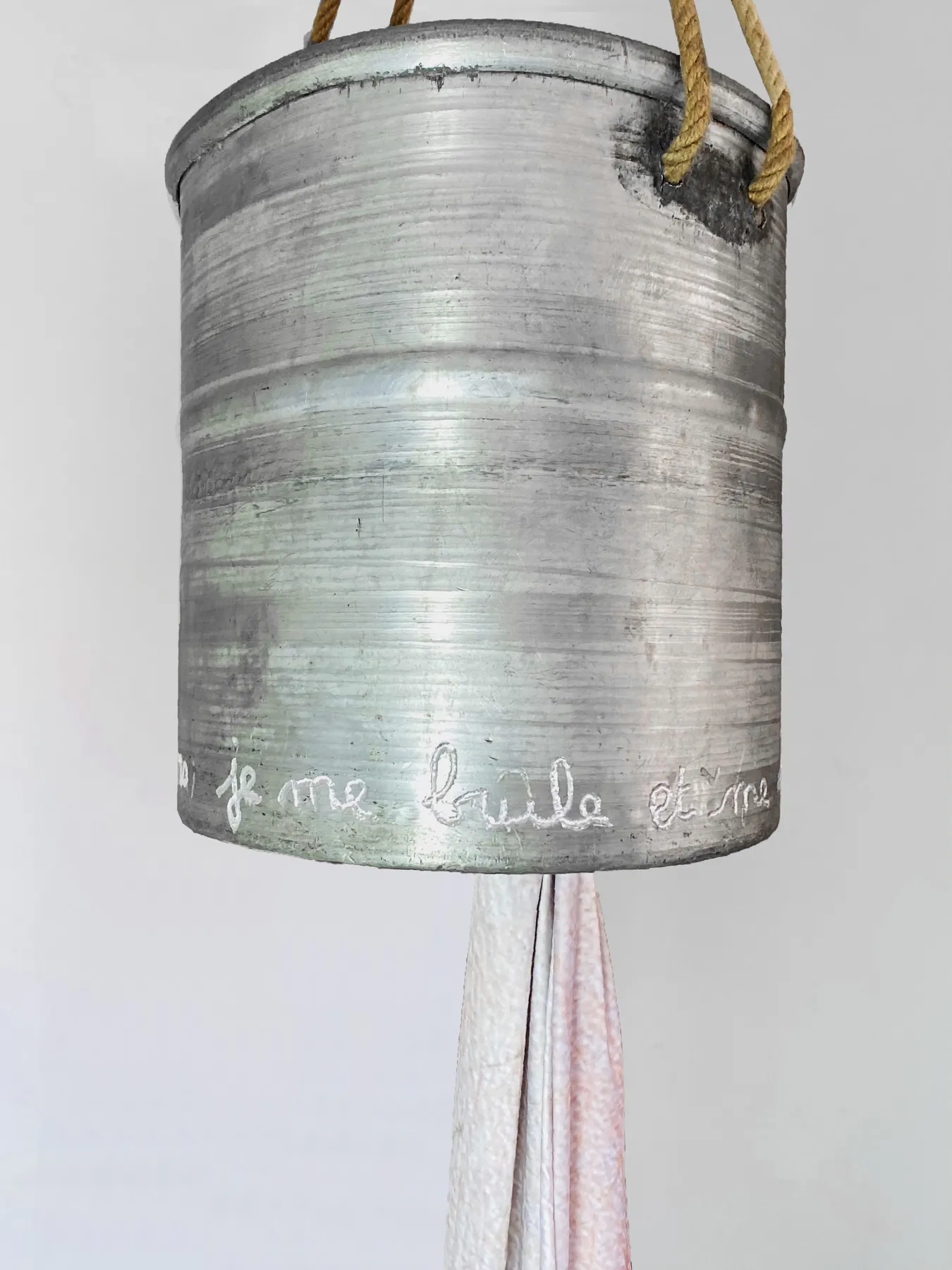 Je vis, je meurs, Inhabit Your Body, Esmeralda Kosmatopoulos, vue 3