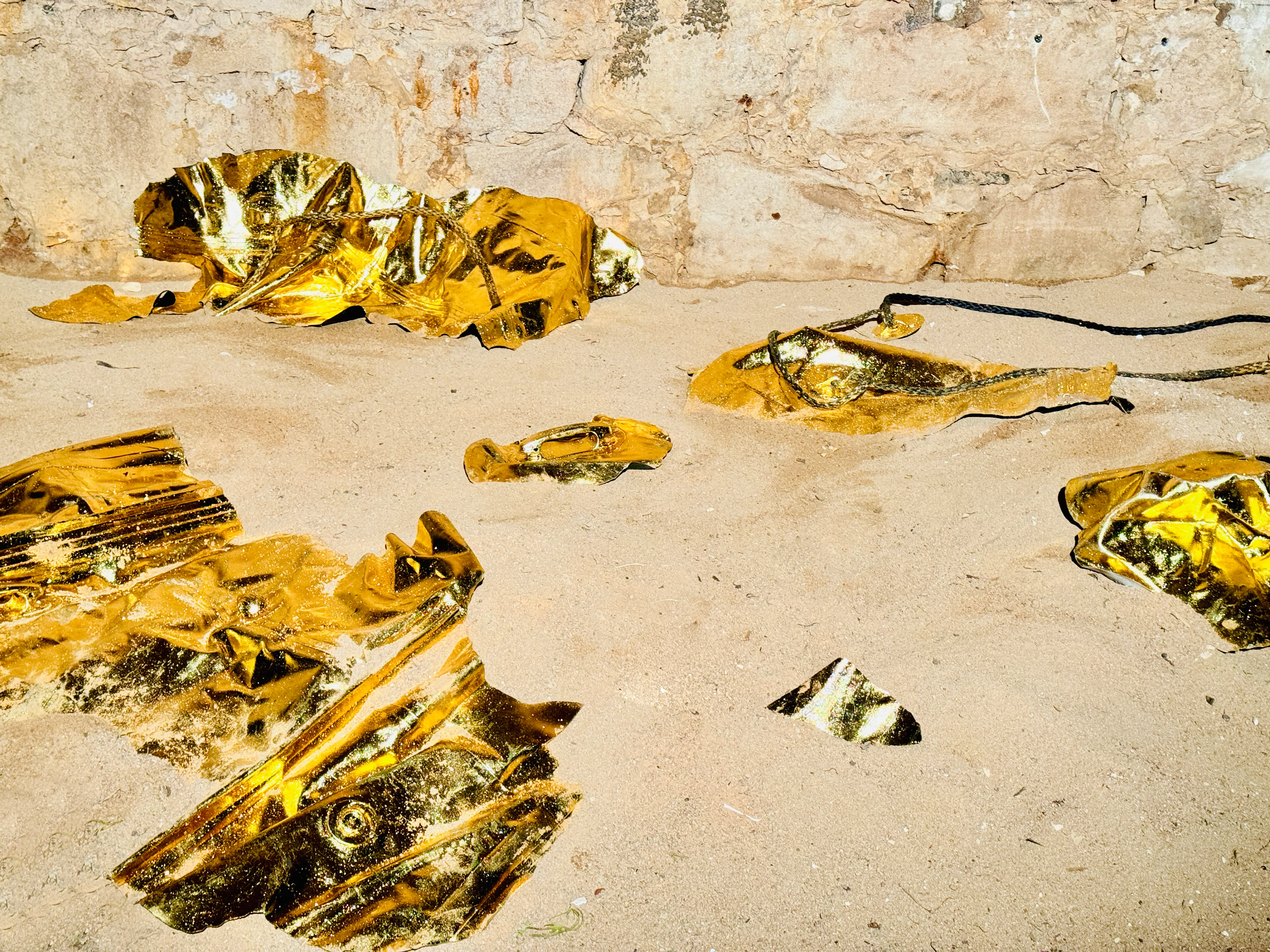Tout Ce Qui Brille — Installation View — Biennale De Renave Bonifacio France